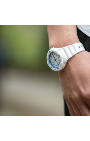 Casio MRW-200HC-7B2